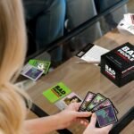 AS Επιτραπέζιο Παιχνίδι “Bad People” Ενηλίκων με Κάρτες Ερωτήσεων 18+ Ετών - Image 2