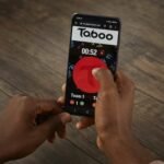 Hasbro Taboo Επιτραπέζιο Παιχνίδι Λέξεων με Κόρνα, Κλεψύδρα και Σημειωματάριο13+ Ετών - Image 2