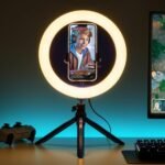 Paladone PlayStation Φωτιστικό Streaming LED 25,9cm με Τρίποδο & Βάση Κινητού PP13114PS - Image 2
